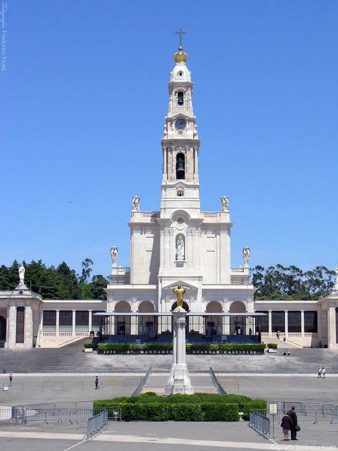 Apartamento 300 Metros Do Santuario De Fatima T4 Eksteriør billede
