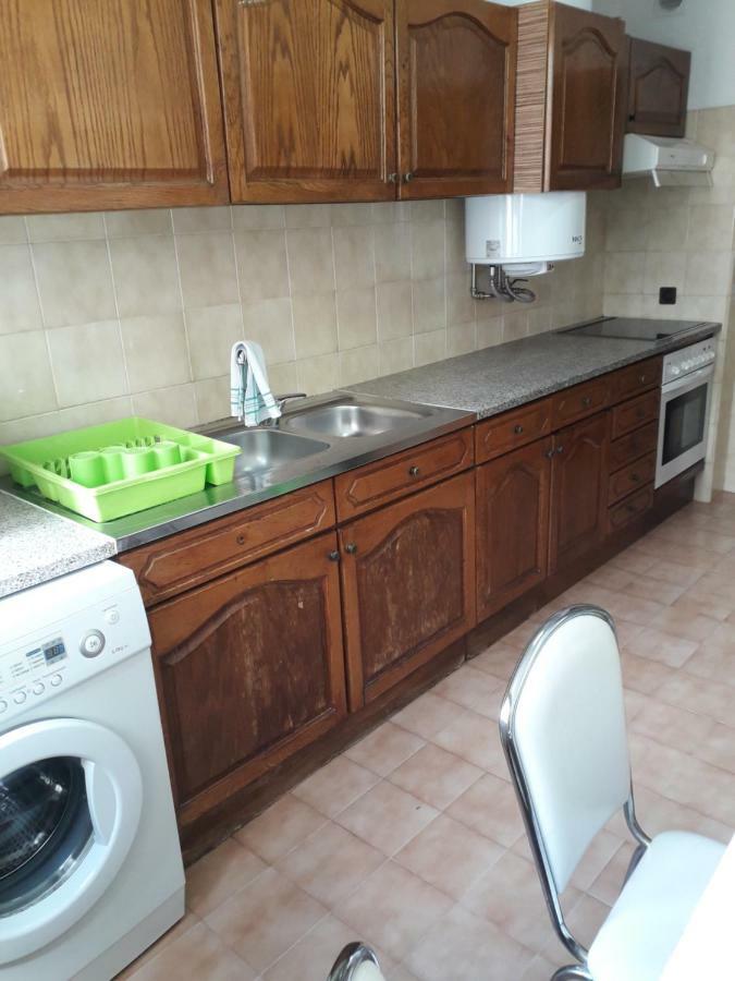 Apartamento 300 Metros Do Santuario De Fatima T4 Eksteriør billede